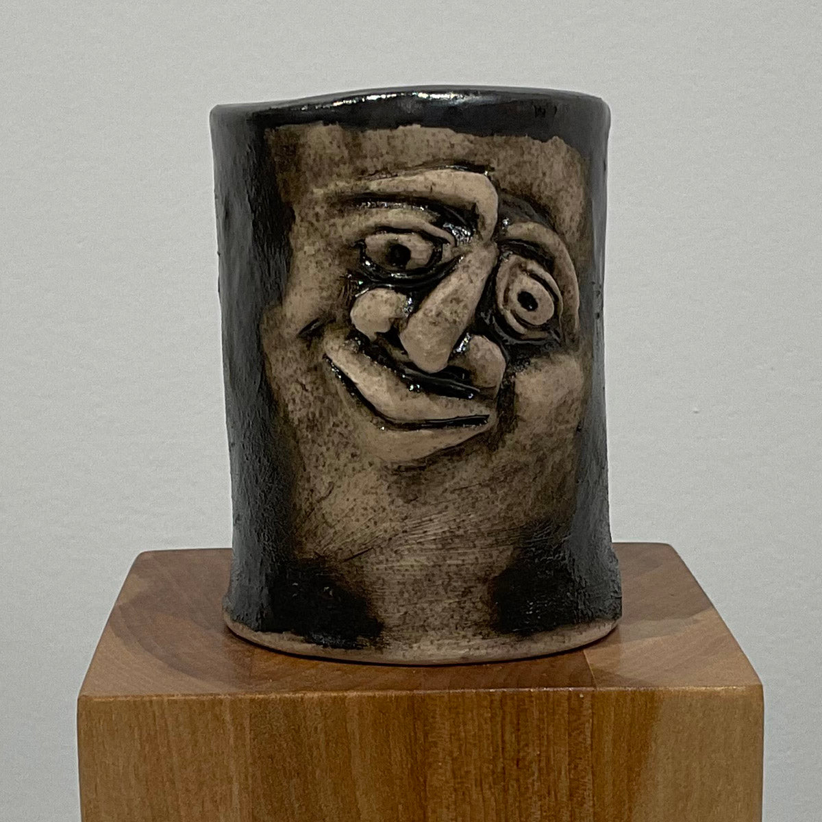 Mug Shot, RUSTY No. 23, ceramic