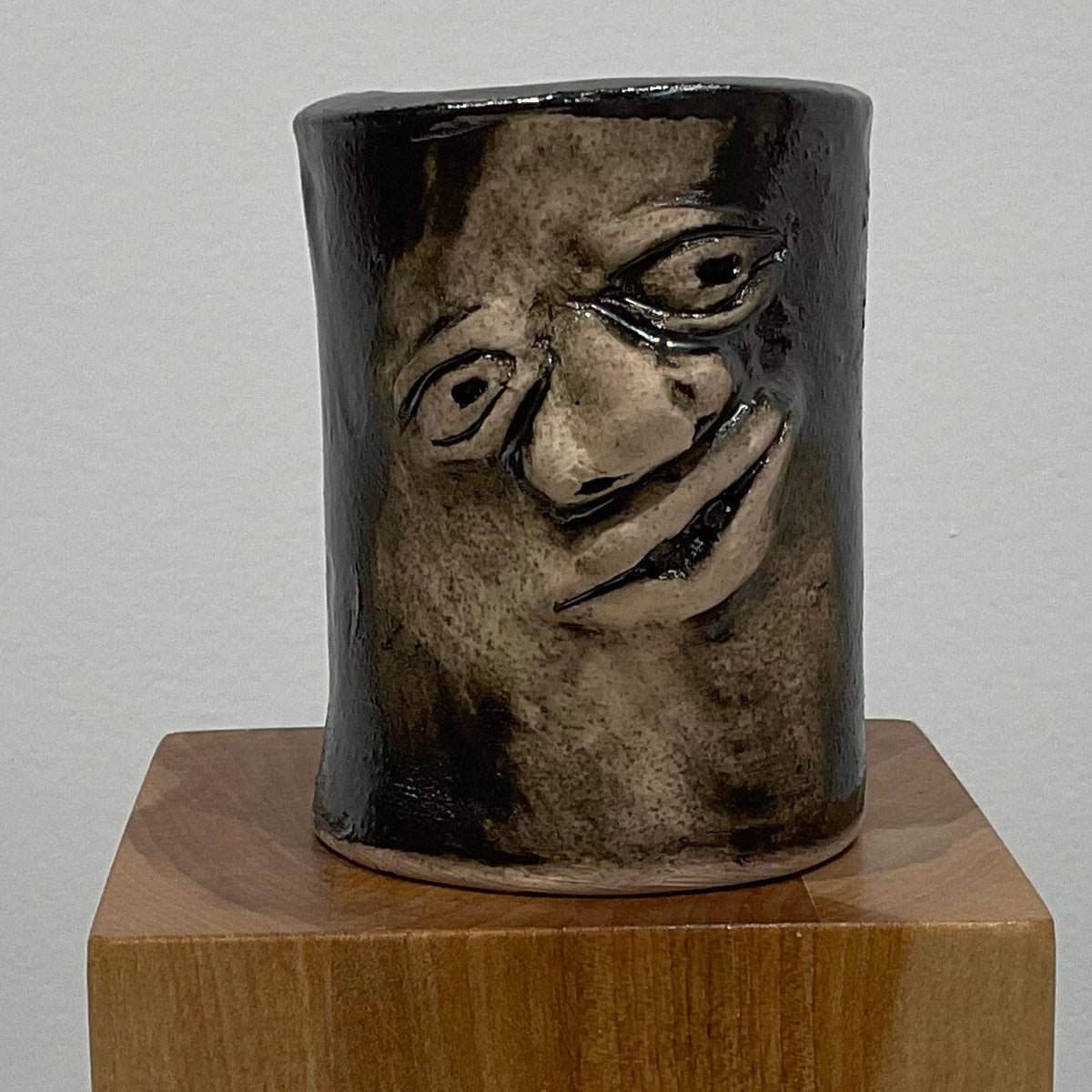 Mug Shot, SERGE No. 27, ceramic
