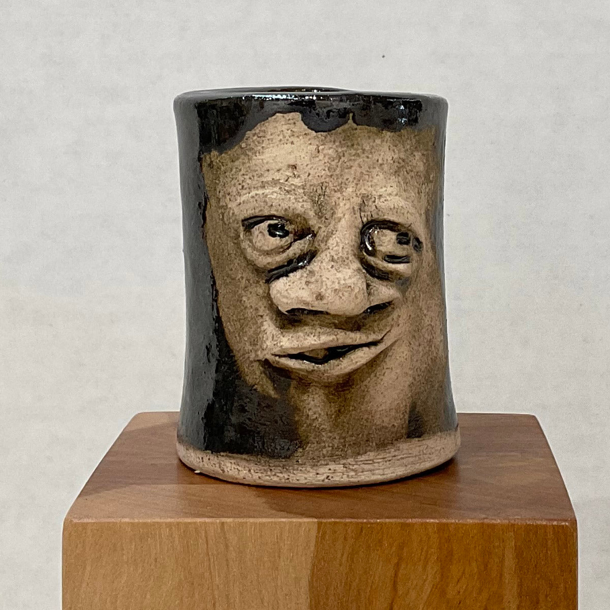 Mug Shot, SERGE No. 8, ceramic